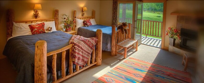 Posada Daniels Summit Lodge