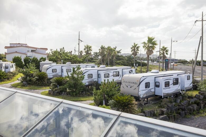 Mei The Caravan