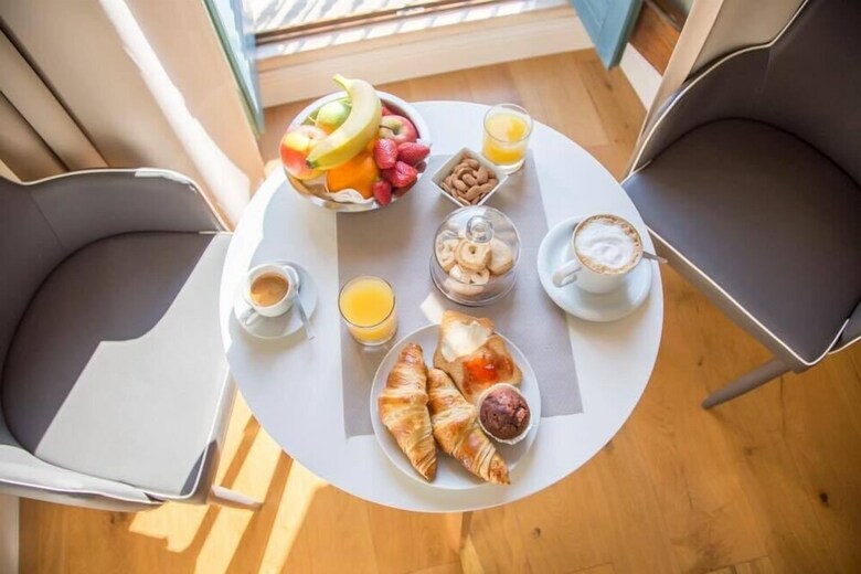 Antico Corso Charme B&B