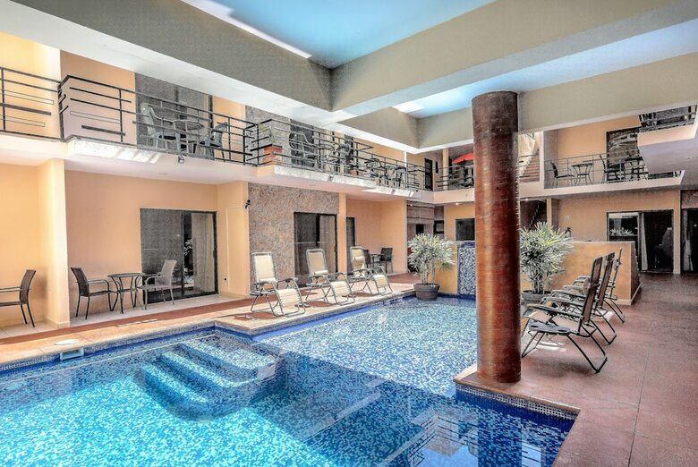 Hotel Cabo Accomodations For Everyone
