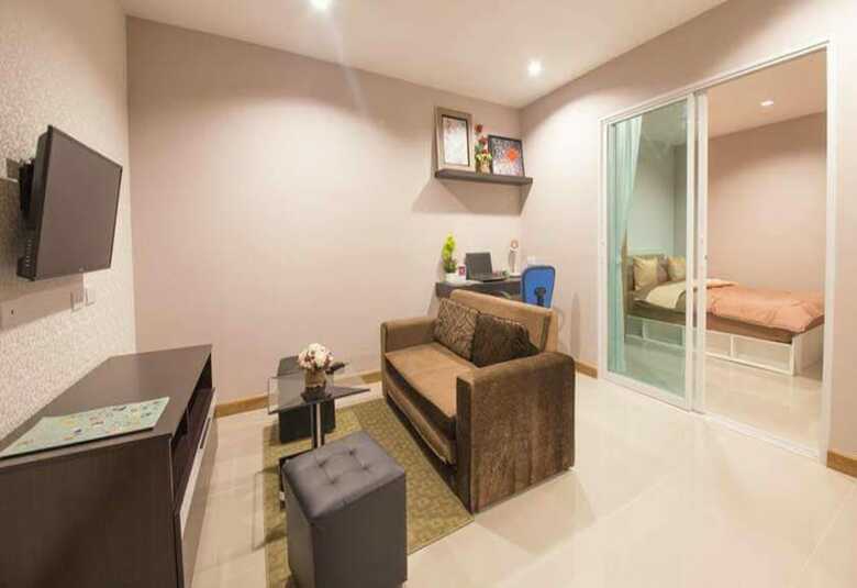 Pansook The Urban Condo