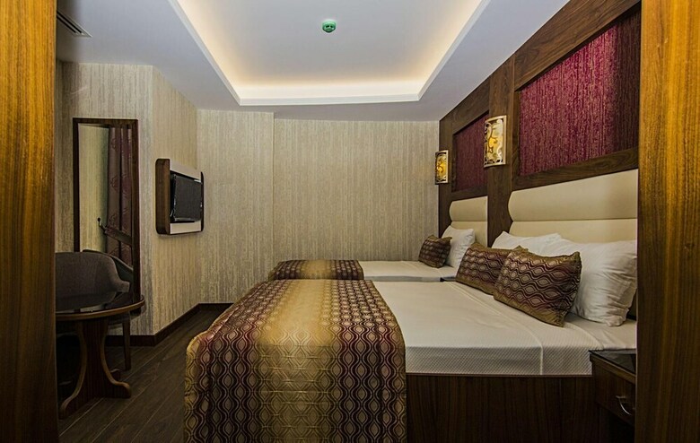 Vertu Hotel