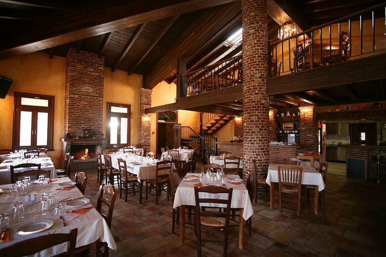 Magema Hotel
