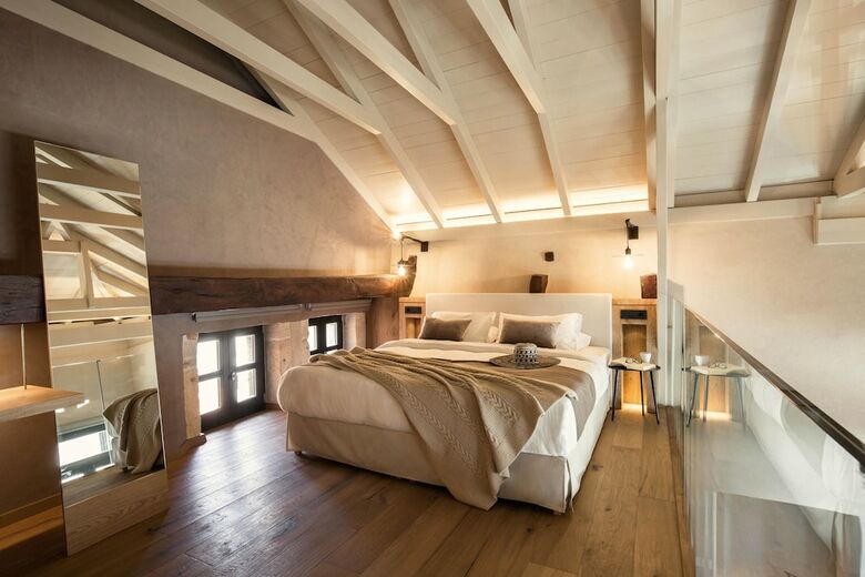 Hotel J&g Suites