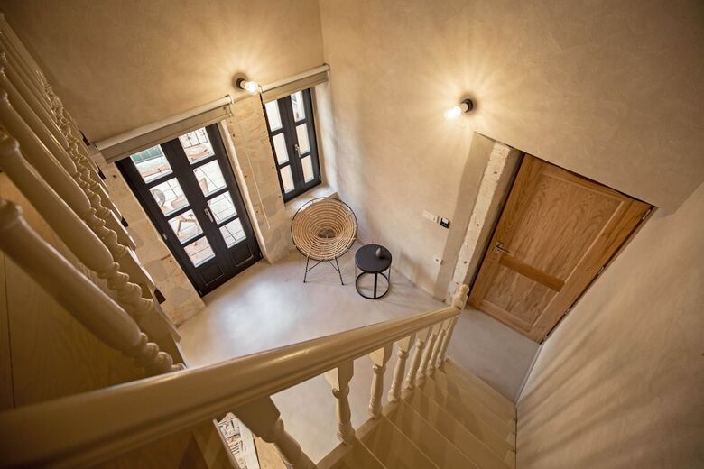 Hotel J&g Suites
