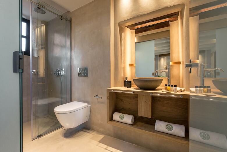 Hotel J&g Suites