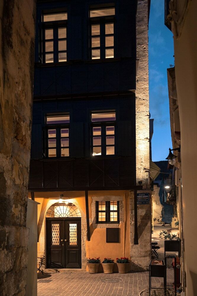 Hotel J&g Suites