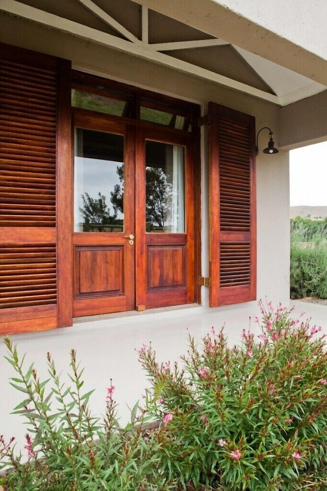 Bed & Breakfast Bullfrogs Nest Guesthouse