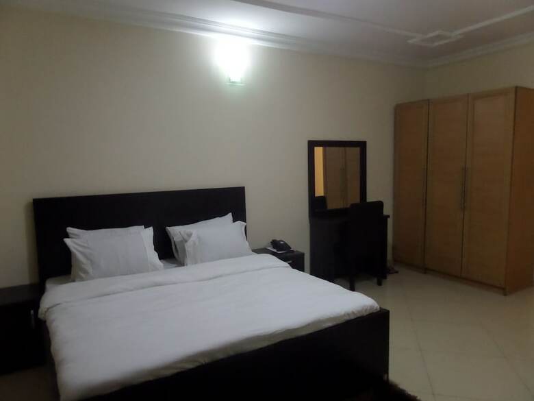 Hotel Btt Homes