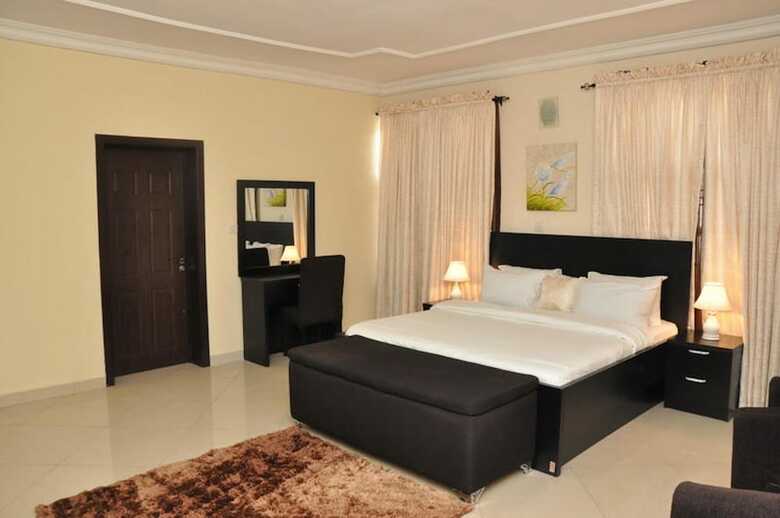 Hotel Btt Homes