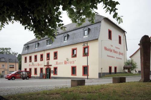 Hostal Gasthof Und Hotel Roter Hirsch