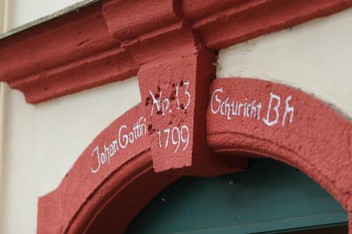 Hostal Gasthof Und Hotel Roter Hirsch