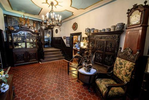 Hotel B�ving