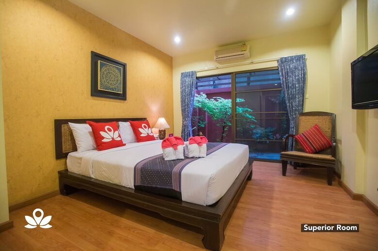 Hotel Zen Rooms Chiang Mai Thai House