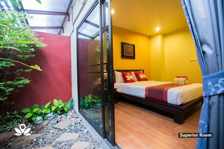Hotel Zen Rooms Chiang Mai Thai House