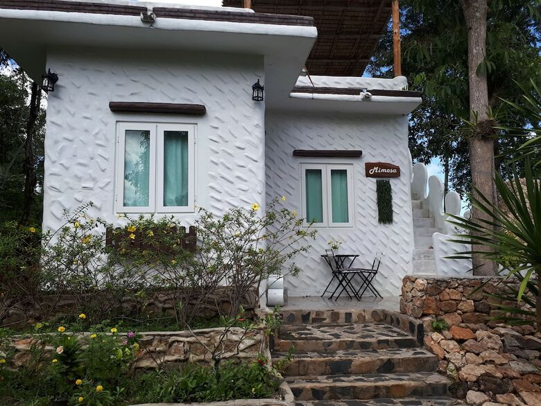 Hotel Rai Phuphapok