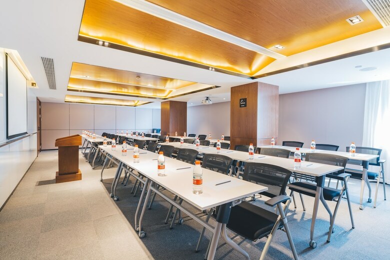 Atour Hotel Lujiazui Babaiban Shanghai