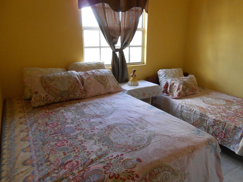 Hostal Jo J's Hostel