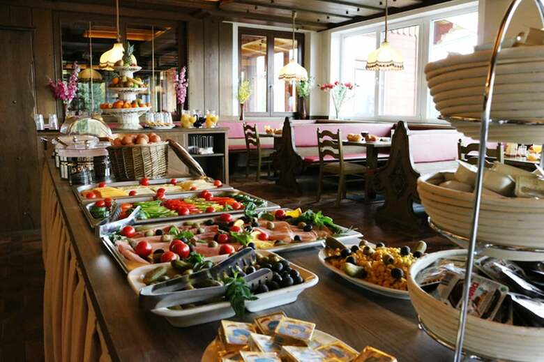Hostal Jugendhaus Edelwei�