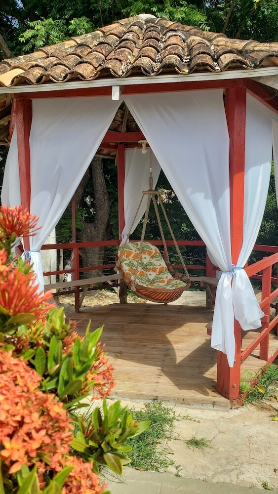 Hotel Maraj�