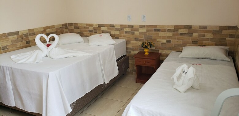 Hotel Maraj�