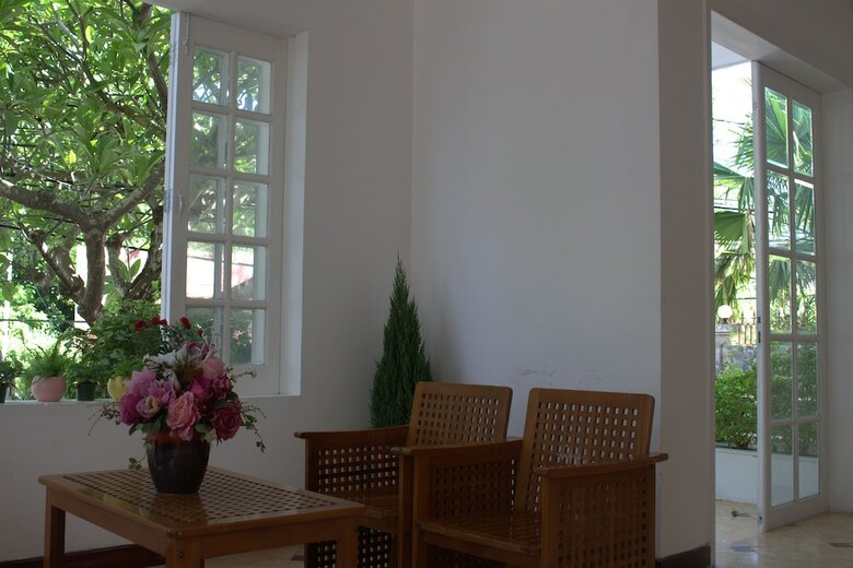 Des Ami Villa