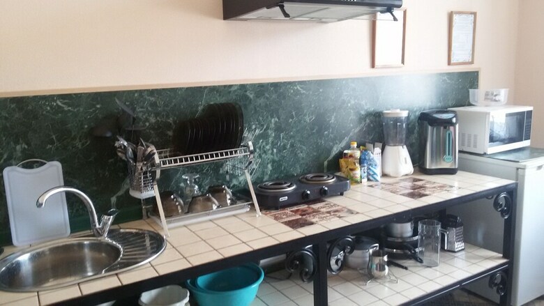 Hostal Gostiny Dvor Hotel - Hostel
