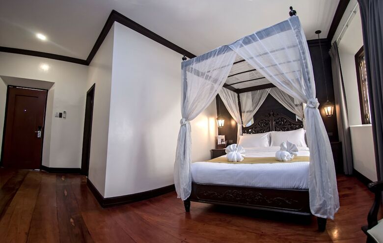 Vigan Plaza Hotel