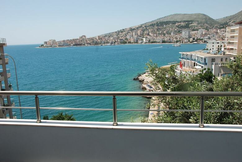 Hotel Edola