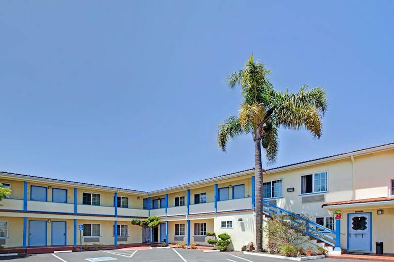 Motel Super 8 By Wyndham Berkeley