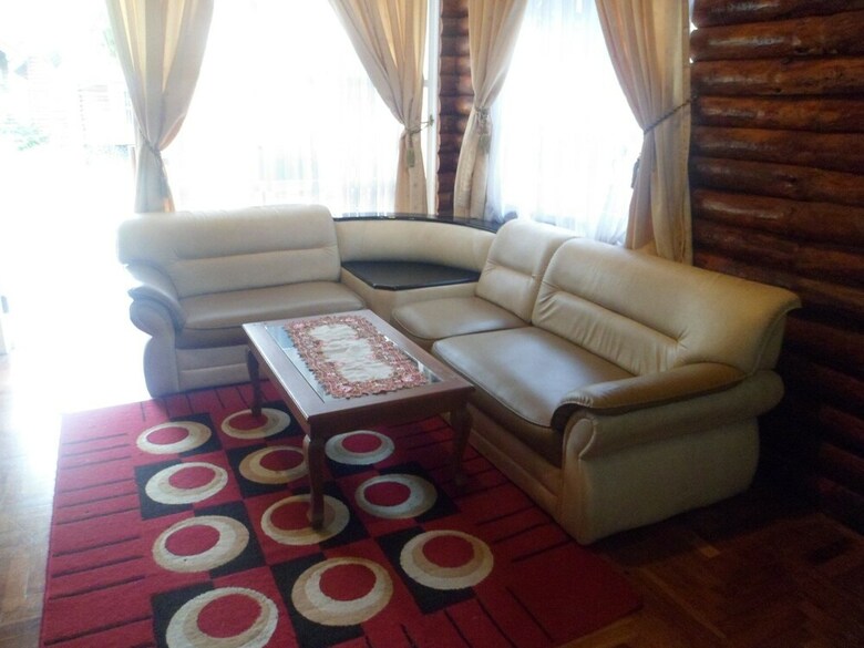 Villa Kota Bunga Camelia