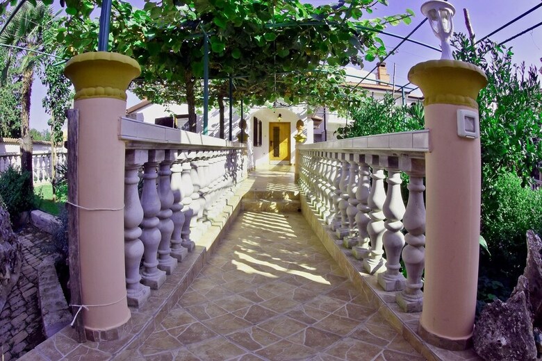 Olive Apartments