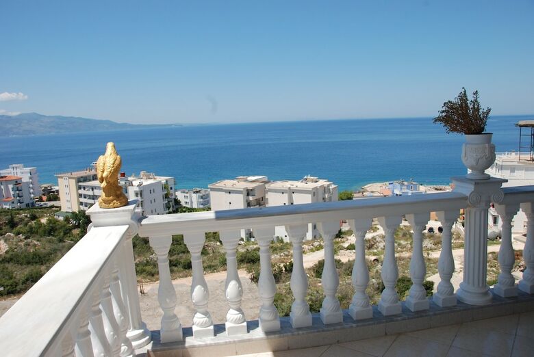 Hotel Keos