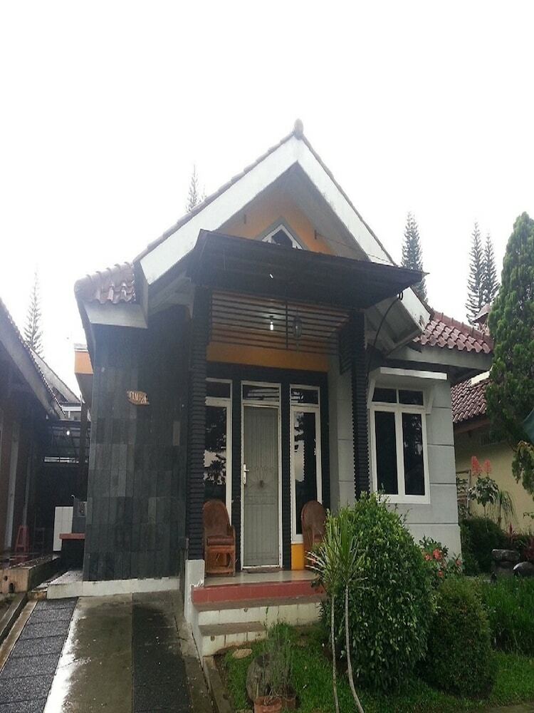 Villa Kota Bunga Seruni