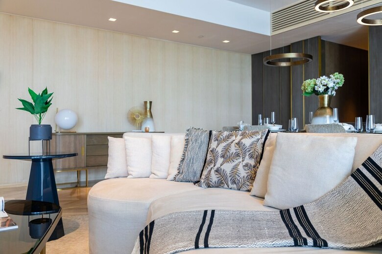 Maison Privee - Five Residence
