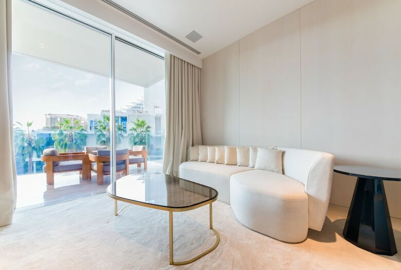 Maison Privee - Five Residence