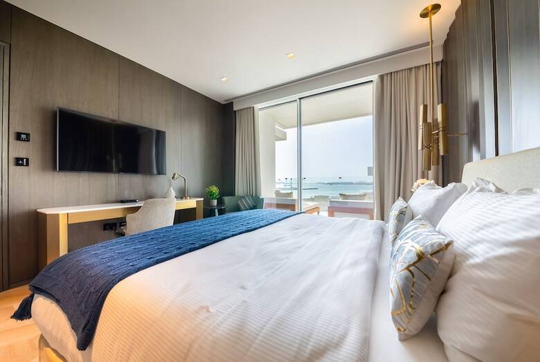 Maison Privee - Five Residence