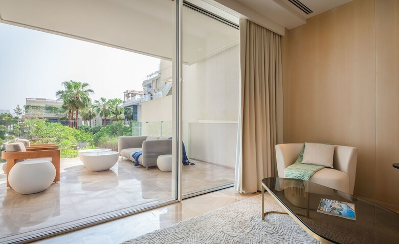 Maison Privee - Five Residence