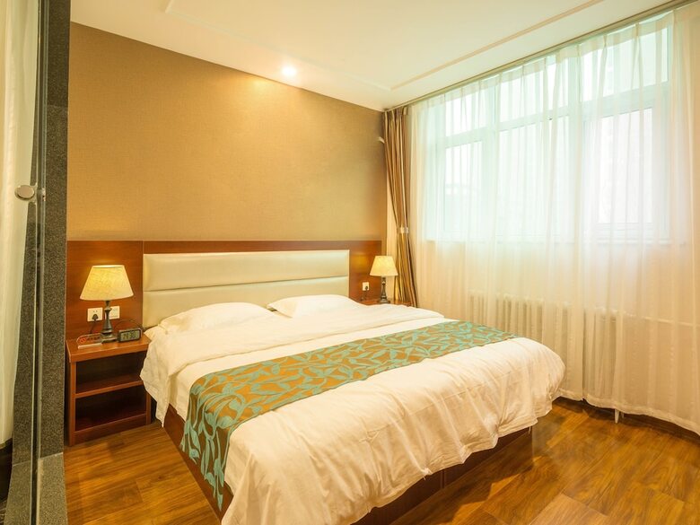 Hill Lily Hotel