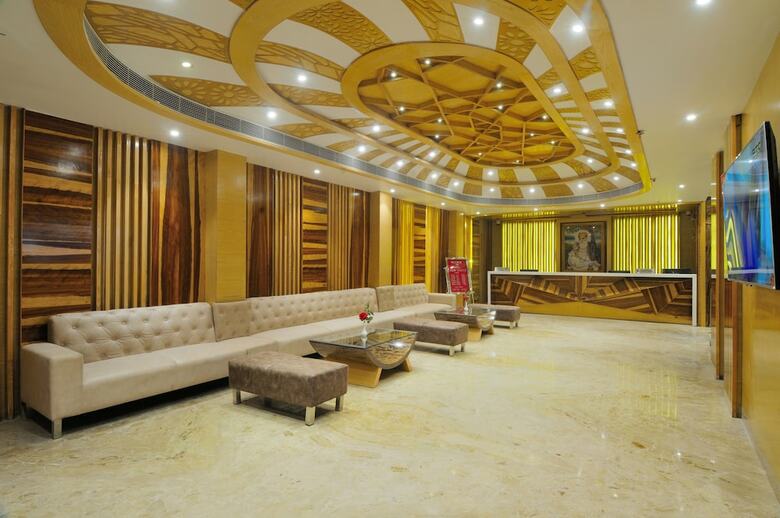 Hotel The Gold Regency