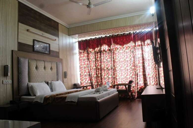 Hotel President