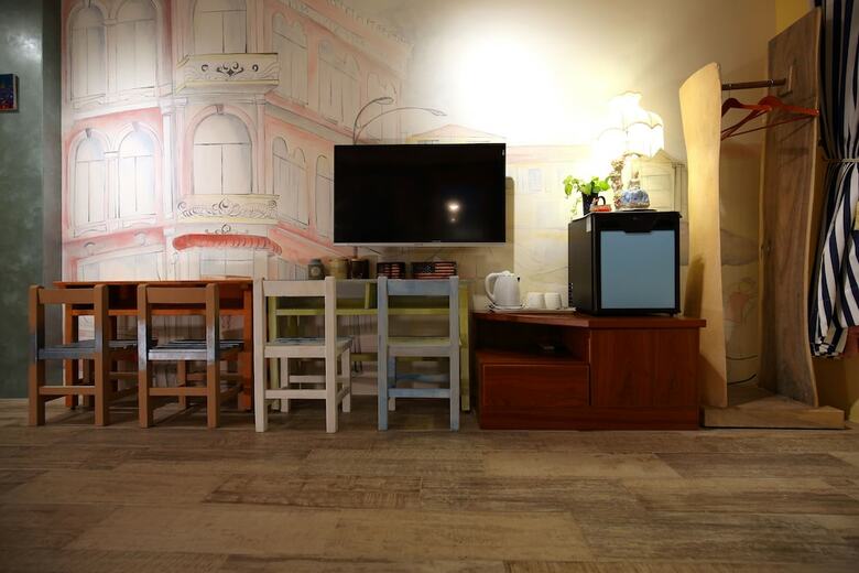 The Wonderland B&B