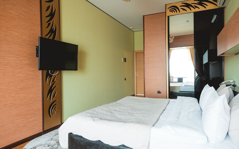 Bayil Inn Hotel