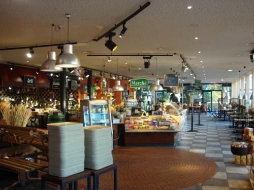 Hotel March� H�nxe Ost