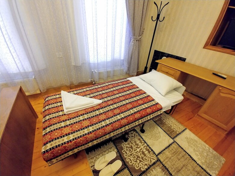 Studio Apartment In Old City