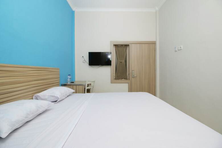 Hotel 168 Inn