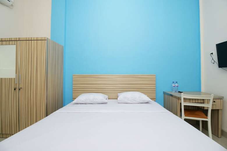 Hotel 168 Inn