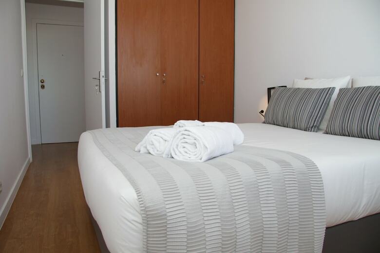 Liiiving In Porto Bright Balcony Apartment