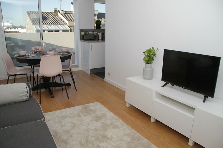 Liiiving In Porto Bright Balcony Apartment