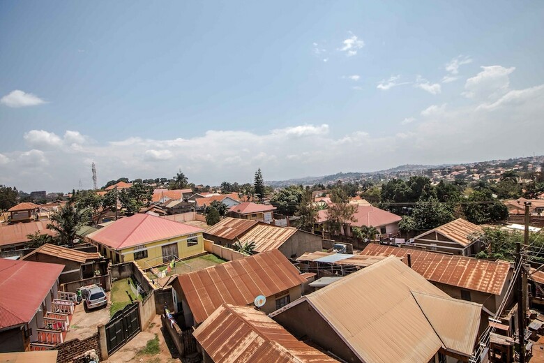 Giraffe Park Hotel